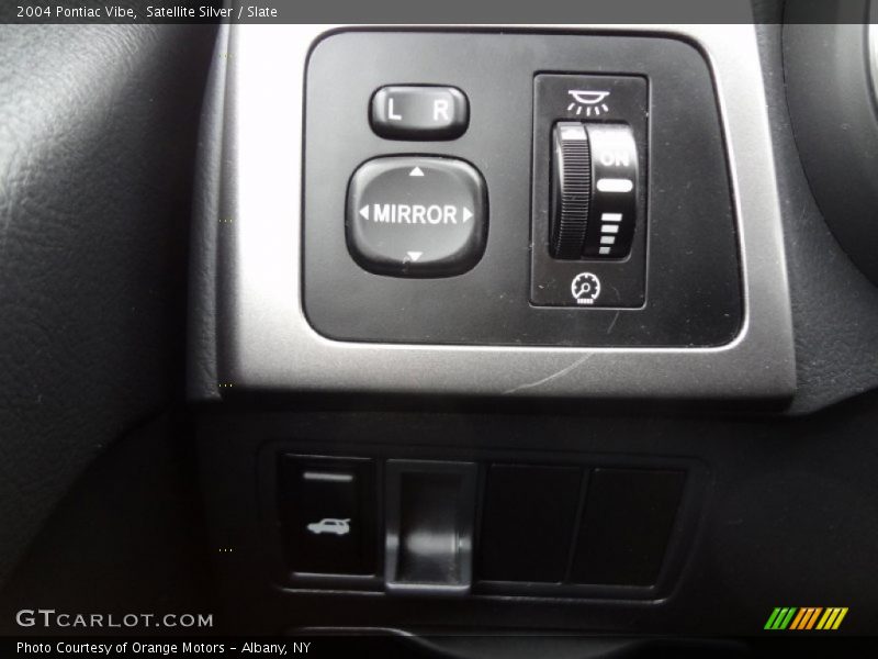 Controls of 2004 Vibe 