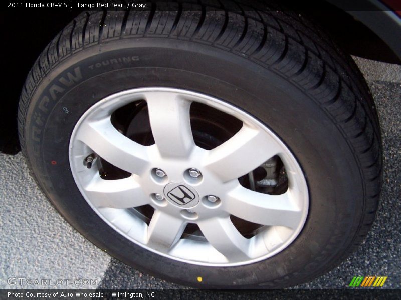 Tango Red Pearl / Gray 2011 Honda CR-V SE