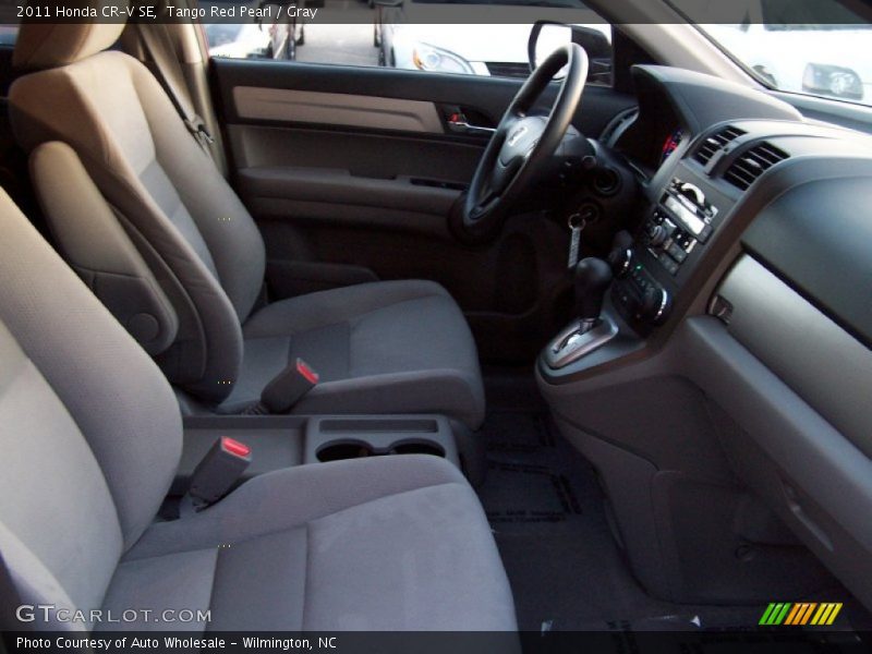 Tango Red Pearl / Gray 2011 Honda CR-V SE