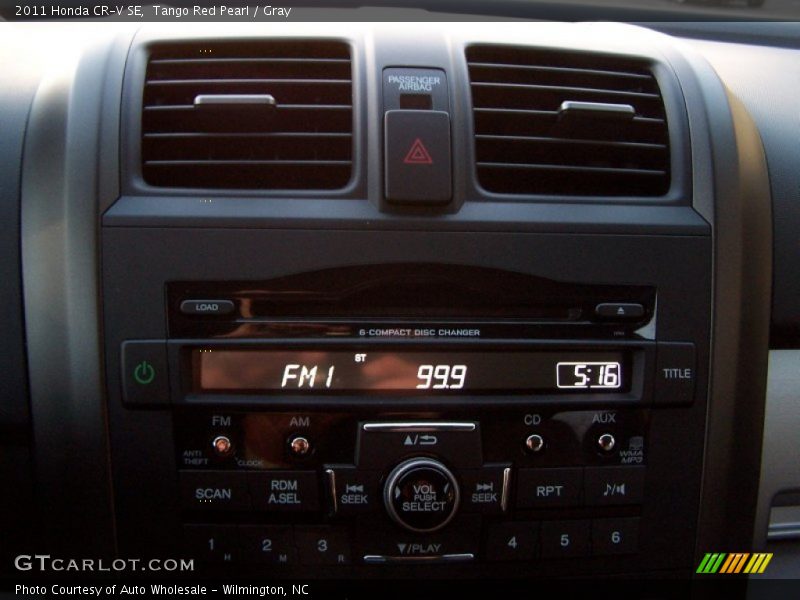 Tango Red Pearl / Gray 2011 Honda CR-V SE