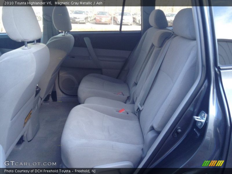 Magnetic Gray Metallic / Ash 2010 Toyota Highlander V6
