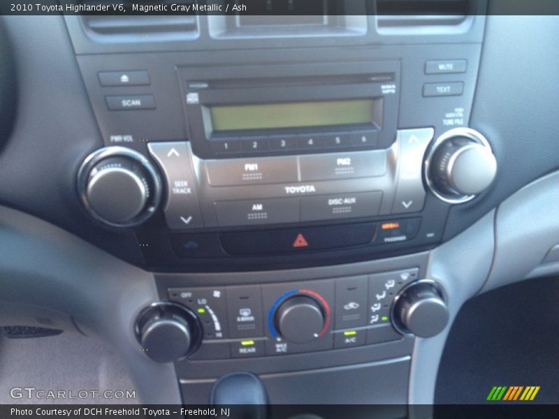 Magnetic Gray Metallic / Ash 2010 Toyota Highlander V6