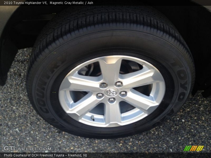 Magnetic Gray Metallic / Ash 2010 Toyota Highlander V6