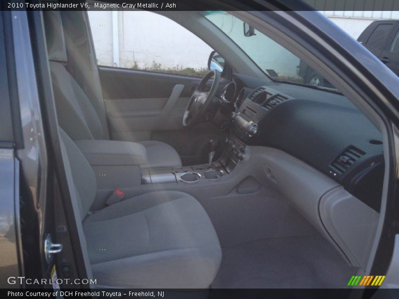 Magnetic Gray Metallic / Ash 2010 Toyota Highlander V6