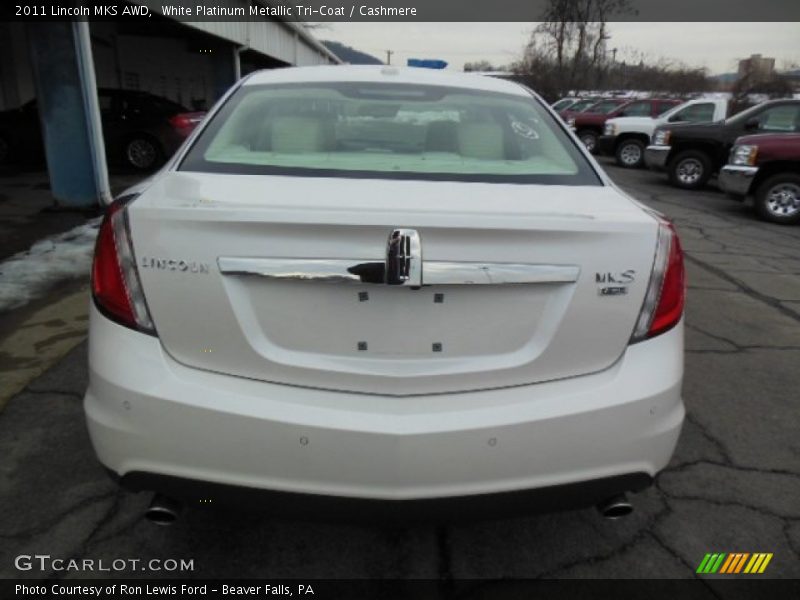 White Platinum Metallic Tri-Coat / Cashmere 2011 Lincoln MKS AWD
