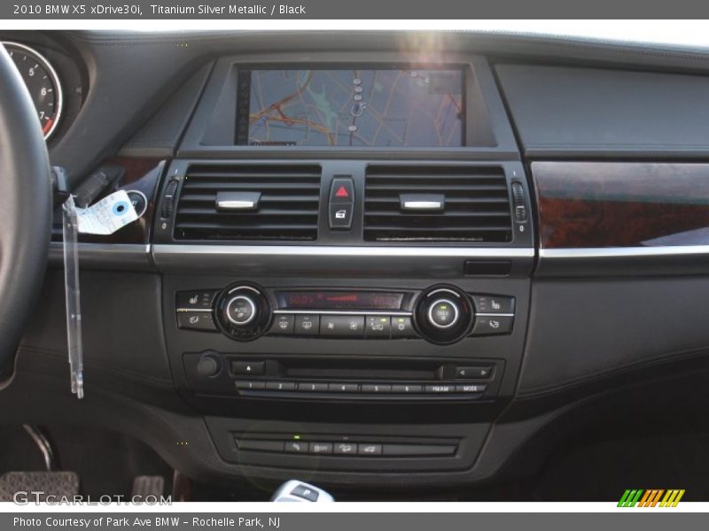 Titanium Silver Metallic / Black 2010 BMW X5 xDrive30i