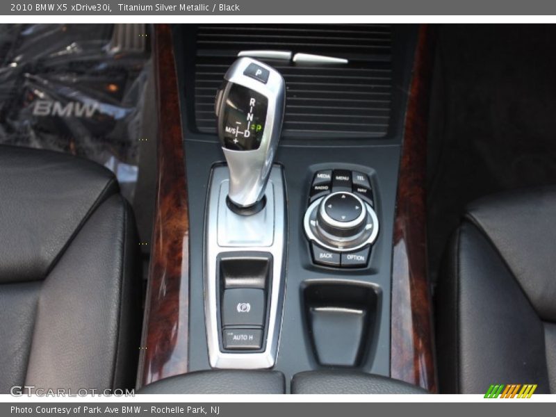 Titanium Silver Metallic / Black 2010 BMW X5 xDrive30i