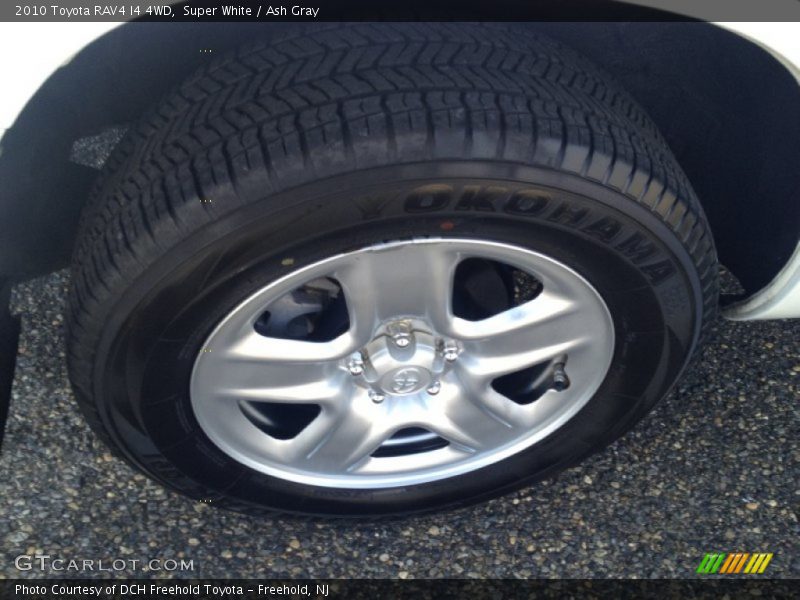 Super White / Ash Gray 2010 Toyota RAV4 I4 4WD