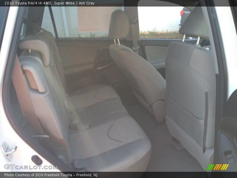 Super White / Ash Gray 2010 Toyota RAV4 I4 4WD