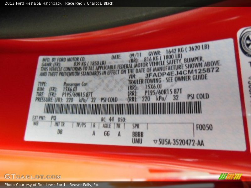 Race Red / Charcoal Black 2012 Ford Fiesta SE Hatchback