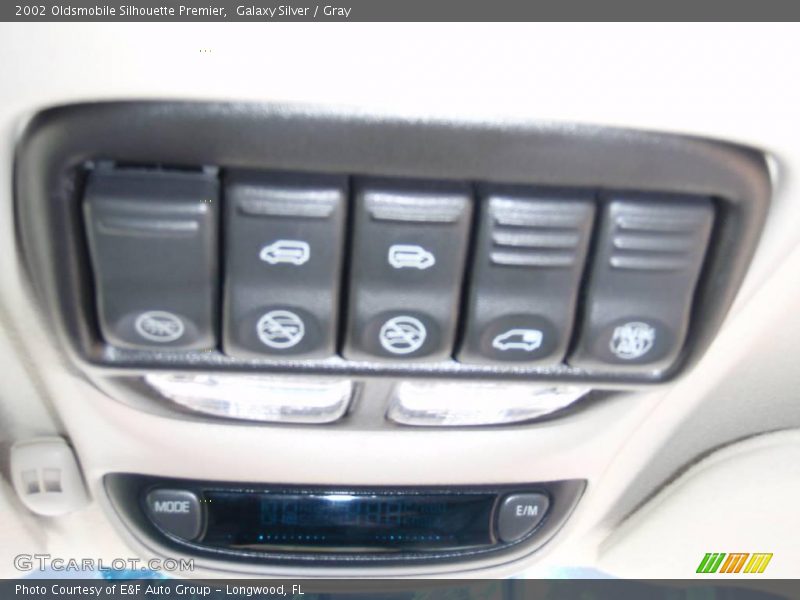 Galaxy Silver / Gray 2002 Oldsmobile Silhouette Premier