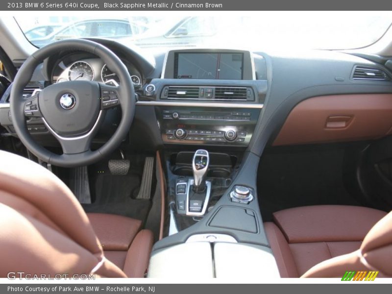 Dashboard of 2013 6 Series 640i Coupe