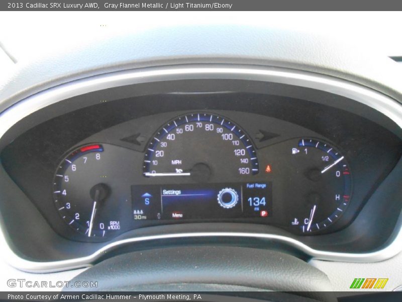Gray Flannel Metallic / Light Titanium/Ebony 2013 Cadillac SRX Luxury AWD