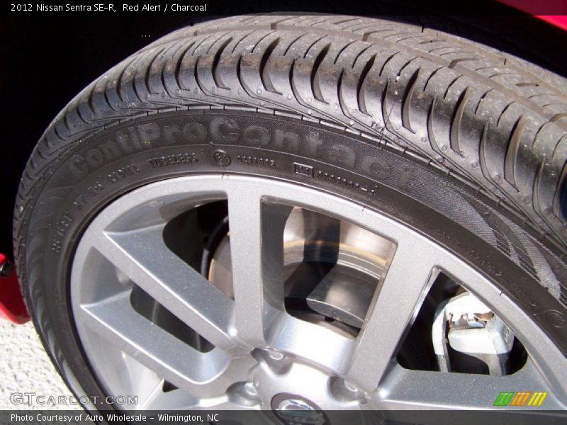Red Alert / Charcoal 2012 Nissan Sentra SE-R