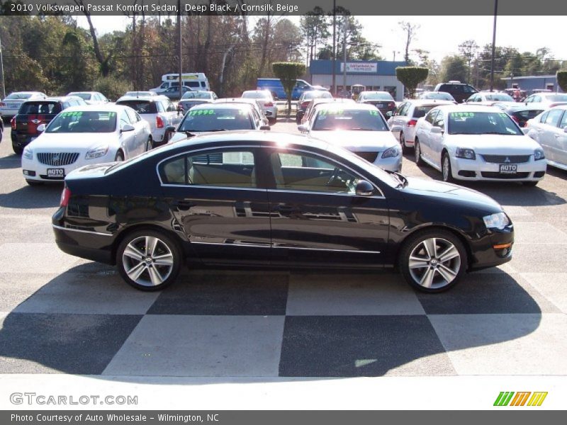 Deep Black / Cornsilk Beige 2010 Volkswagen Passat Komfort Sedan