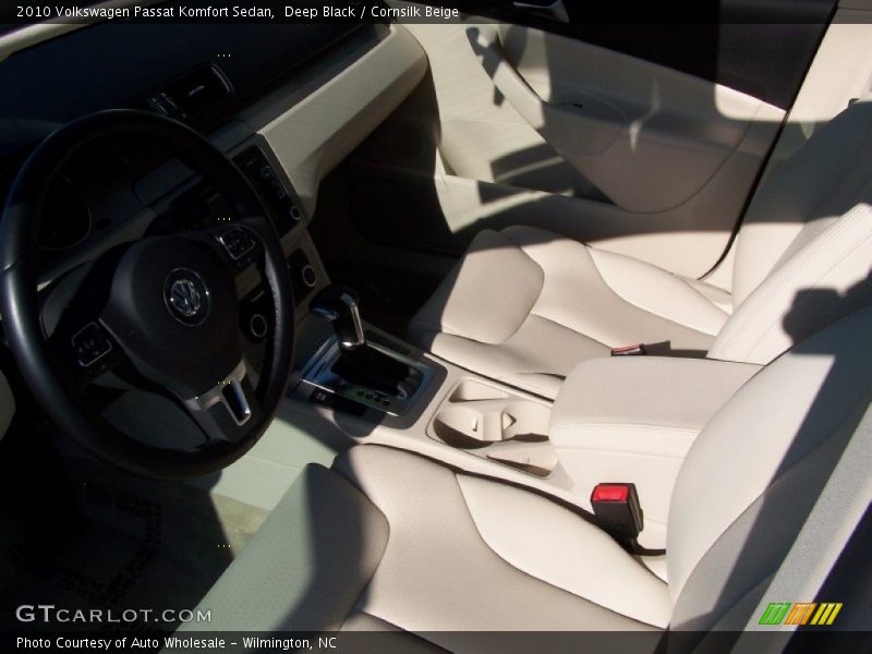 Deep Black / Cornsilk Beige 2010 Volkswagen Passat Komfort Sedan