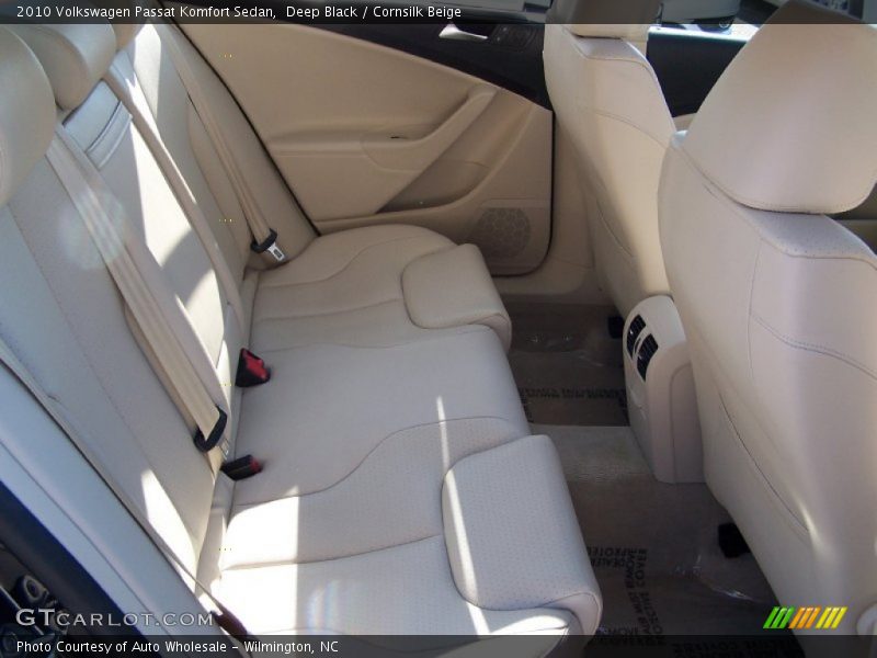 Deep Black / Cornsilk Beige 2010 Volkswagen Passat Komfort Sedan