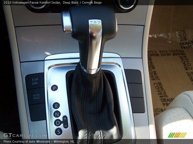 Deep Black / Cornsilk Beige 2010 Volkswagen Passat Komfort Sedan