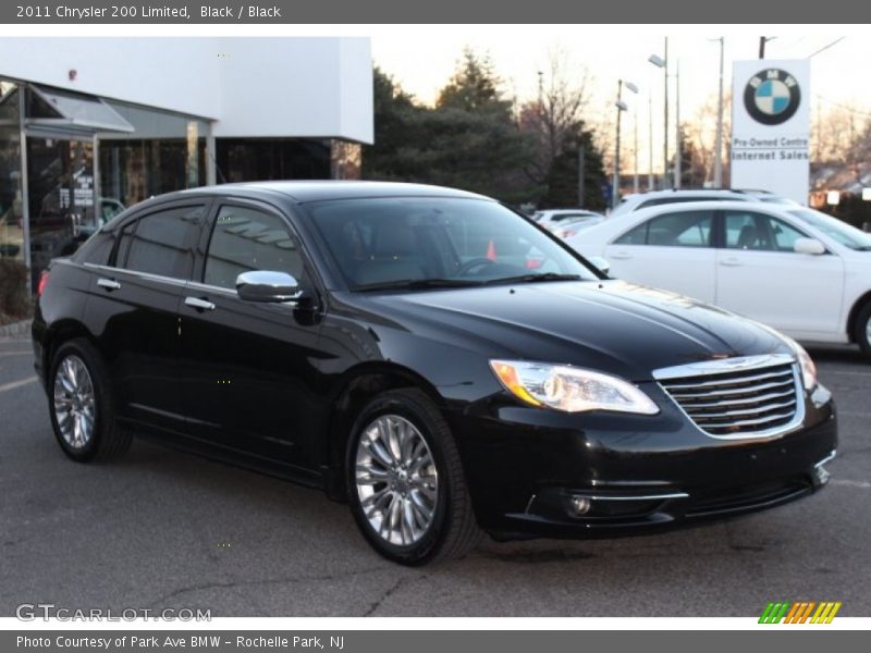 Black / Black 2011 Chrysler 200 Limited