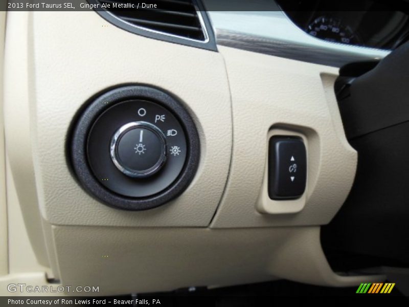 Ginger Ale Metallic / Dune 2013 Ford Taurus SEL
