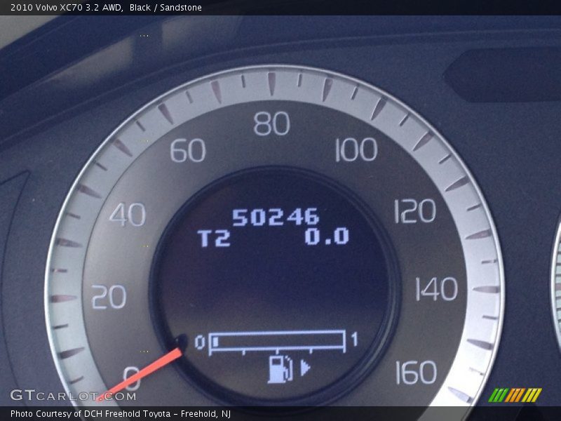 Black / Sandstone 2010 Volvo XC70 3.2 AWD