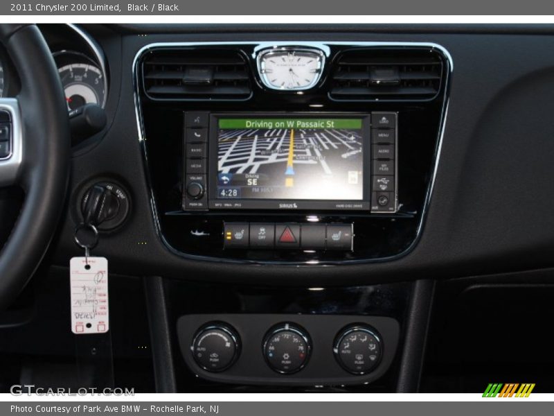 Black / Black 2011 Chrysler 200 Limited