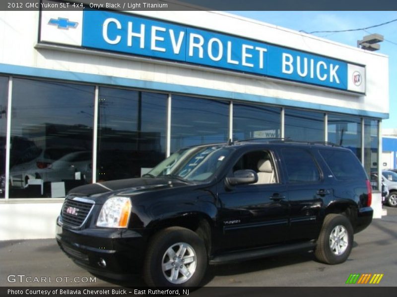 Onyx Black / Light Titanium 2012 GMC Yukon SLT 4x4