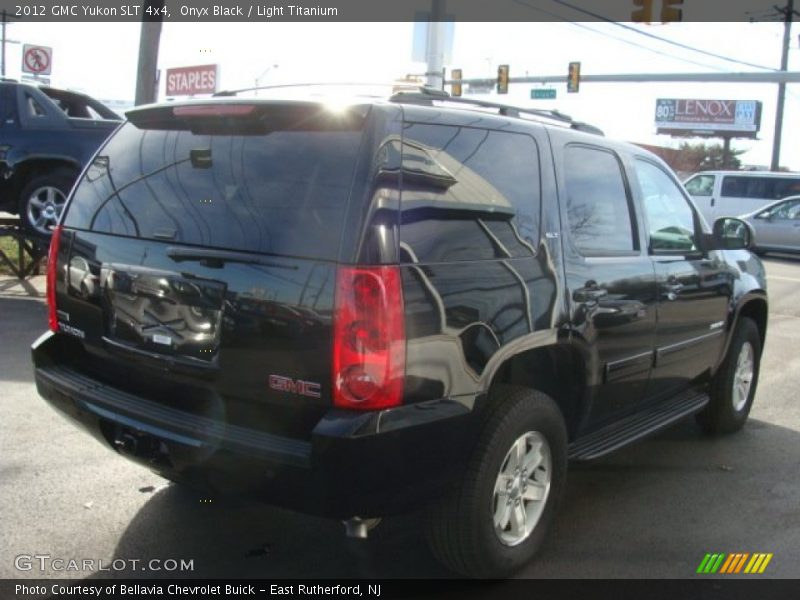 Onyx Black / Light Titanium 2012 GMC Yukon SLT 4x4
