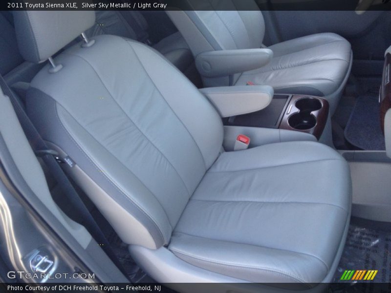 Silver Sky Metallic / Light Gray 2011 Toyota Sienna XLE