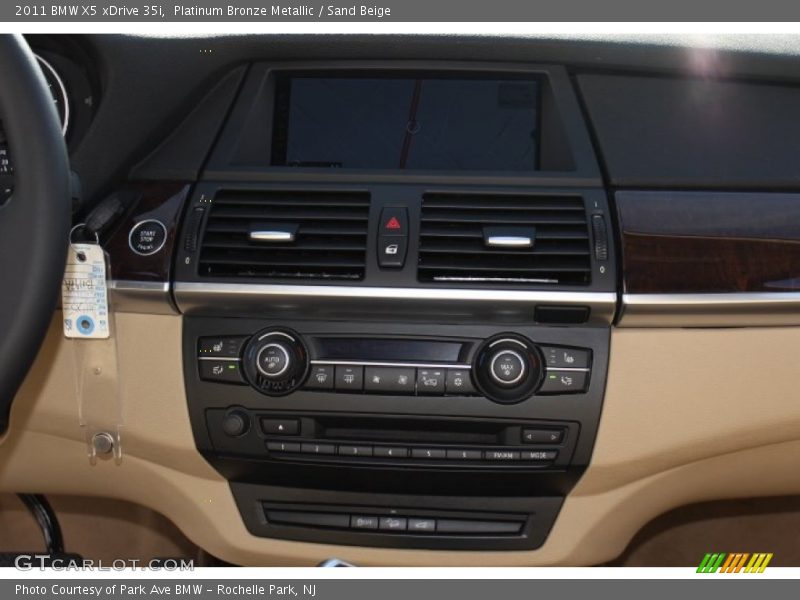 Platinum Bronze Metallic / Sand Beige 2011 BMW X5 xDrive 35i
