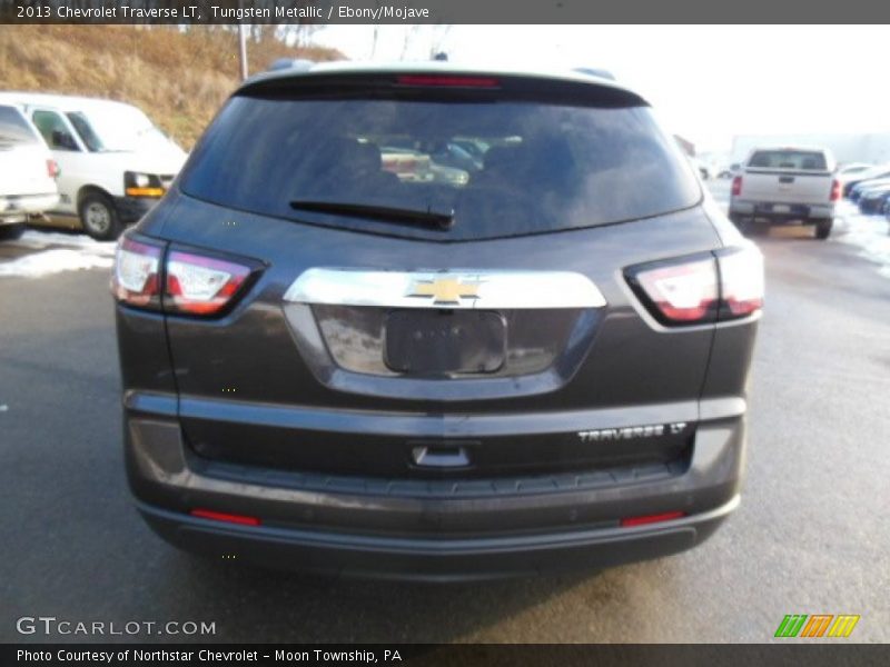 Tungsten Metallic / Ebony/Mojave 2013 Chevrolet Traverse LT