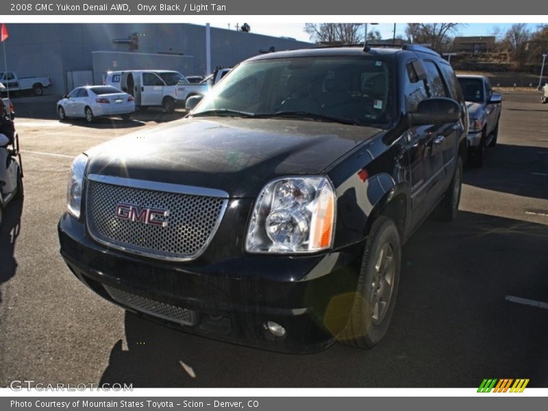 Onyx Black / Light Tan 2008 GMC Yukon Denali AWD