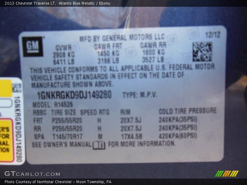 Atlantis Blue Metallic / Ebony 2013 Chevrolet Traverse LT
