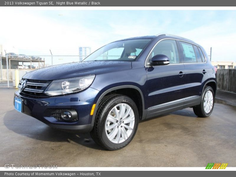 Night Blue Metallic / Black 2013 Volkswagen Tiguan SE