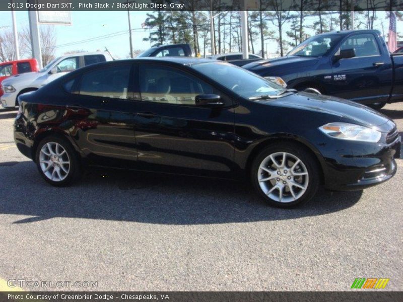 Pitch Black / Black/Light Diesel Gray 2013 Dodge Dart SXT
