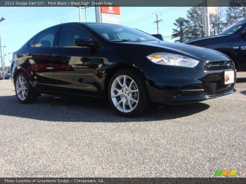 Pitch Black / Black/Light Diesel Gray 2013 Dodge Dart SXT