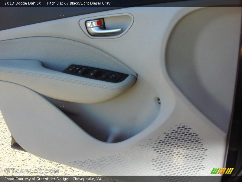 Pitch Black / Black/Light Diesel Gray 2013 Dodge Dart SXT