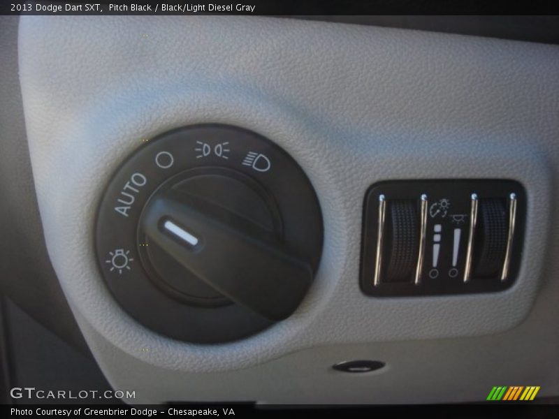 Pitch Black / Black/Light Diesel Gray 2013 Dodge Dart SXT