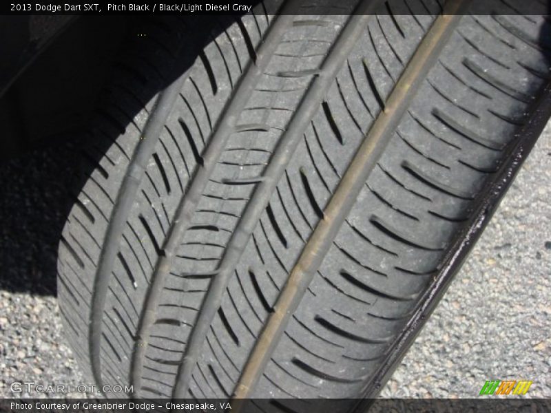 Pitch Black / Black/Light Diesel Gray 2013 Dodge Dart SXT