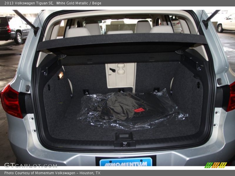 White Gold Metallic / Beige 2013 Volkswagen Tiguan SE