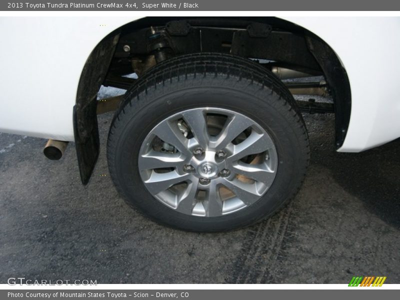 Super White / Black 2013 Toyota Tundra Platinum CrewMax 4x4