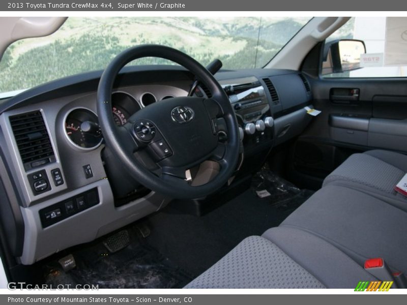 Super White / Graphite 2013 Toyota Tundra CrewMax 4x4