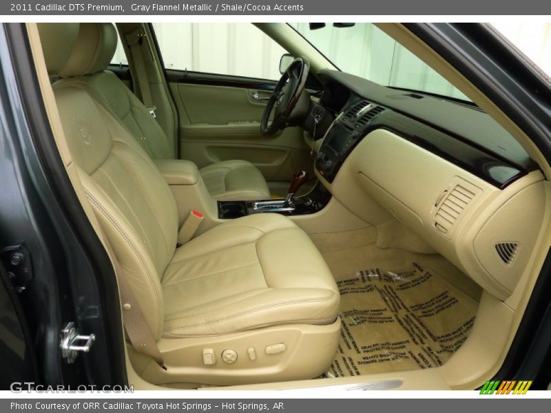Front Seat of 2011 DTS Premium