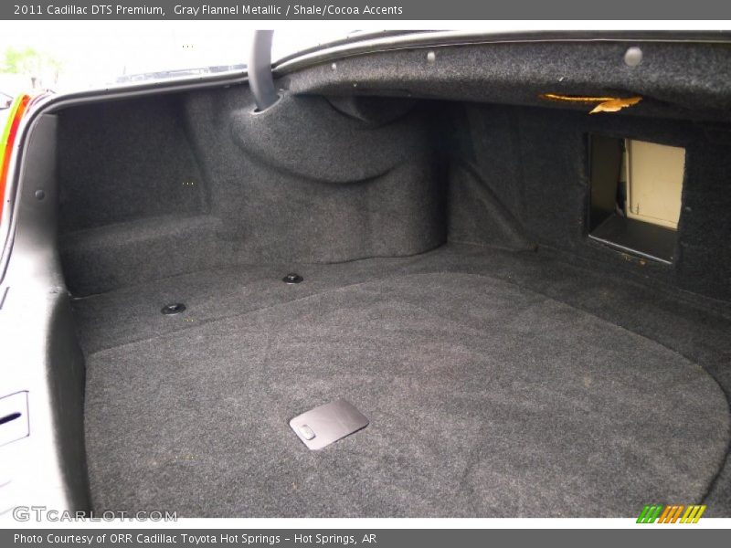  2011 DTS Premium Trunk