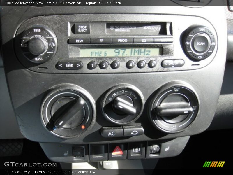 Aquarius Blue / Black 2004 Volkswagen New Beetle GLS Convertible