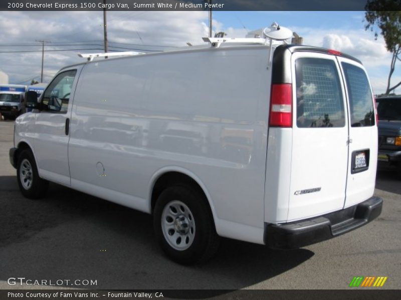 Summit White / Medium Pewter 2009 Chevrolet Express 1500 Cargo Van