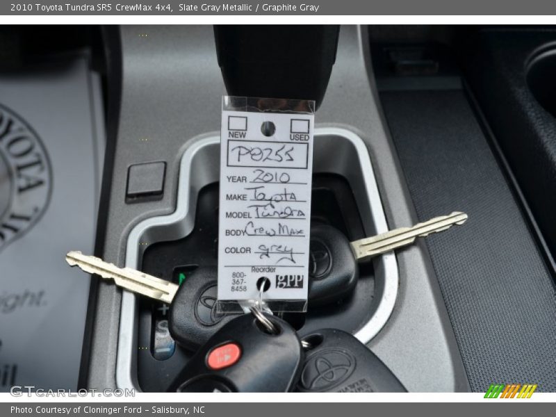 Slate Gray Metallic / Graphite Gray 2010 Toyota Tundra SR5 CrewMax 4x4