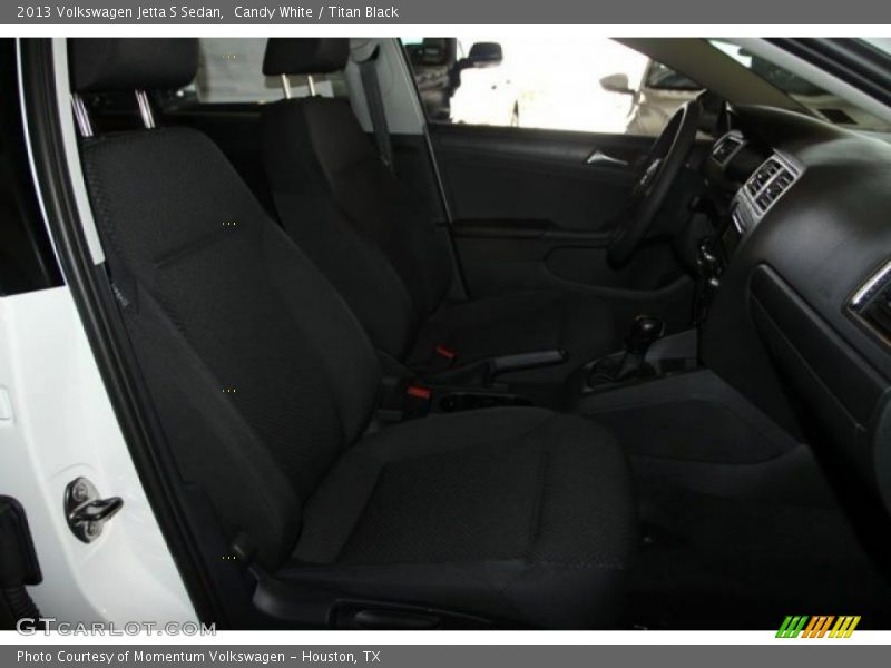 Candy White / Titan Black 2013 Volkswagen Jetta S Sedan