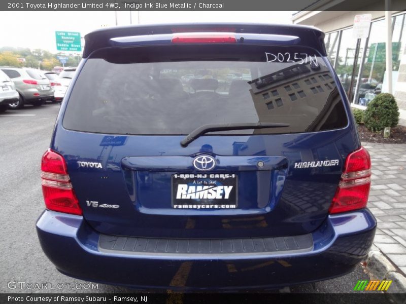 Indigo Ink Blue Metallic / Charcoal 2001 Toyota Highlander Limited 4WD