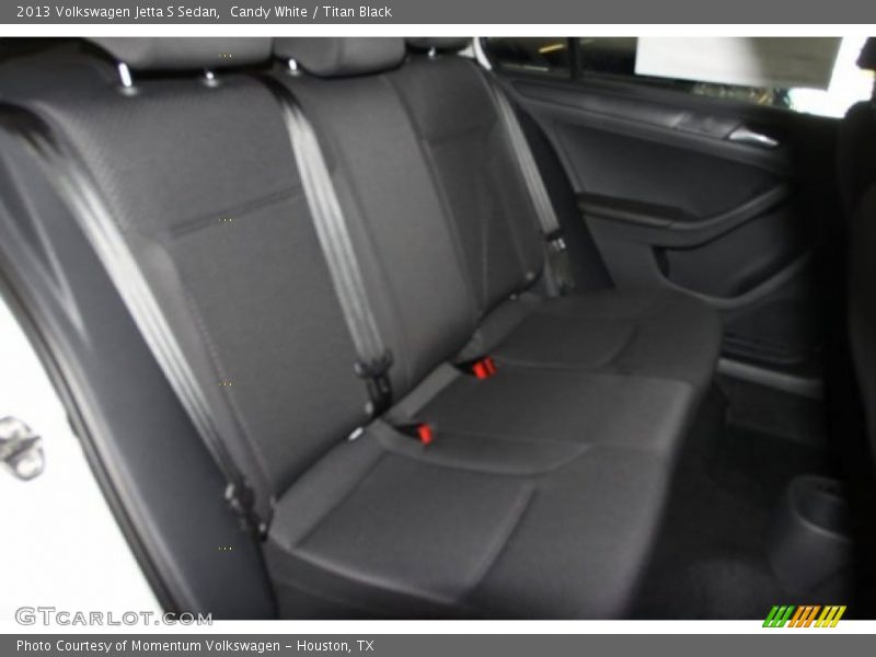 Candy White / Titan Black 2013 Volkswagen Jetta S Sedan